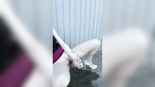 hentai Japanese 色白清楚お姉さん がに股ではしたなく異物挿入オナニー大量潮吹き 野外露出 アナル 無修正 フルバージョン、高画質、過激オナニー アナルオナニー使用済下着は プロフィール