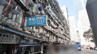 【個人撮影】香港????????通行人から丸見えの景色の良い窓際で激しい立ちバックをする彼氏目線の主観映像／Japanese amateur hentai