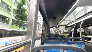 【個人撮影】香港????????通行人から丸見えの景色の良い窓際で激しい立ちバックをする彼氏目線の主観映像／Japanese amateur hentai