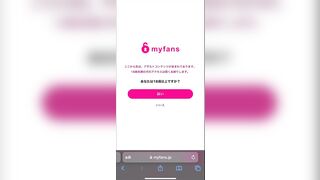 【素人】友達にバレないようにこっそりキッチンでオナニー
