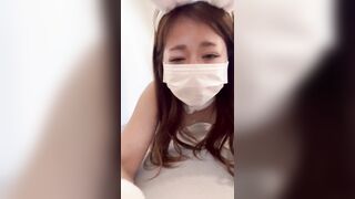 【コスプレハメ撮り】バックでガン突きされる変態うさちゃん♡エッチな自撮りも見て♡ハメ撮り♡